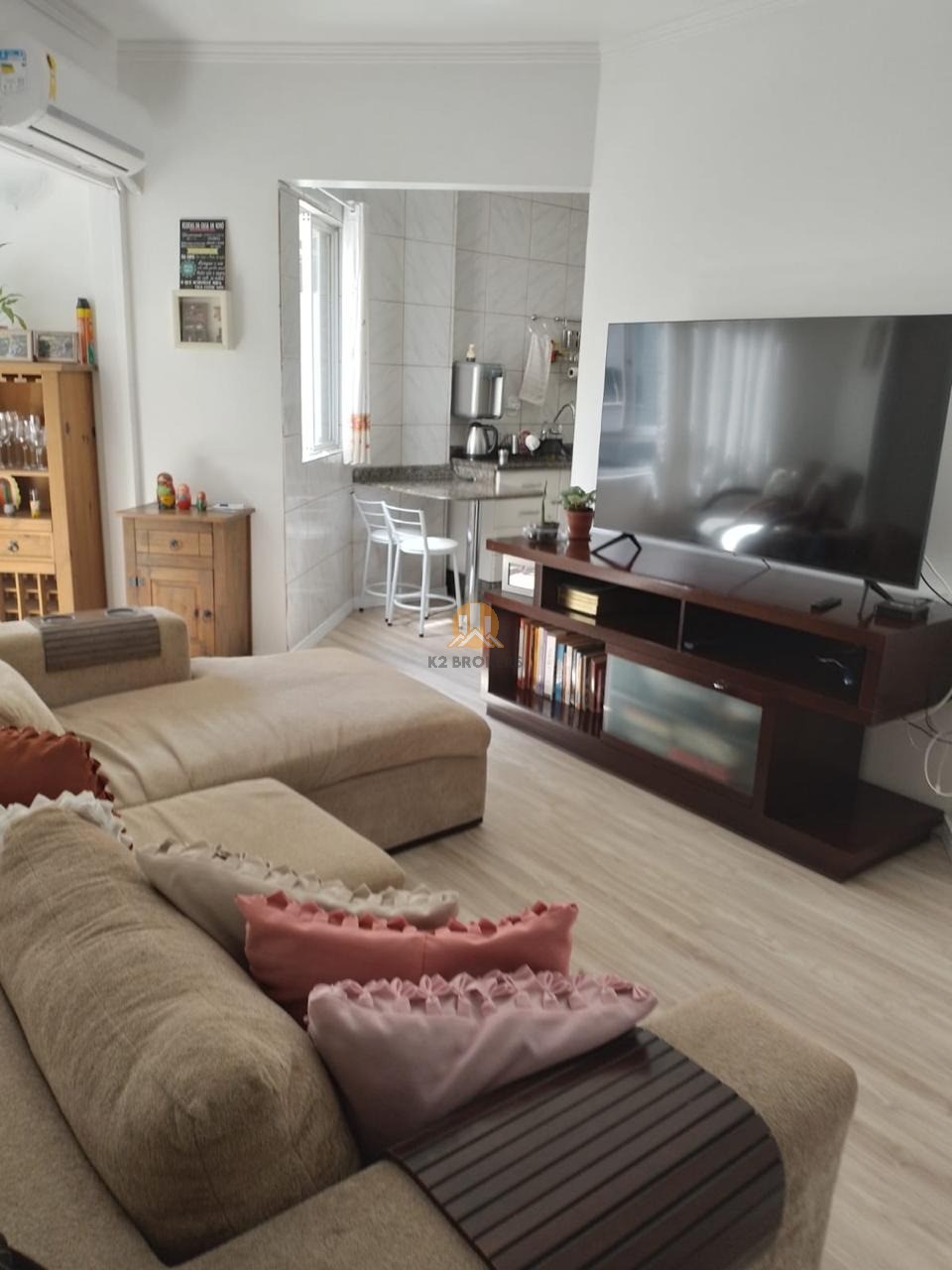 Apartamento à venda com 3 quartos, 132m² - Foto 2