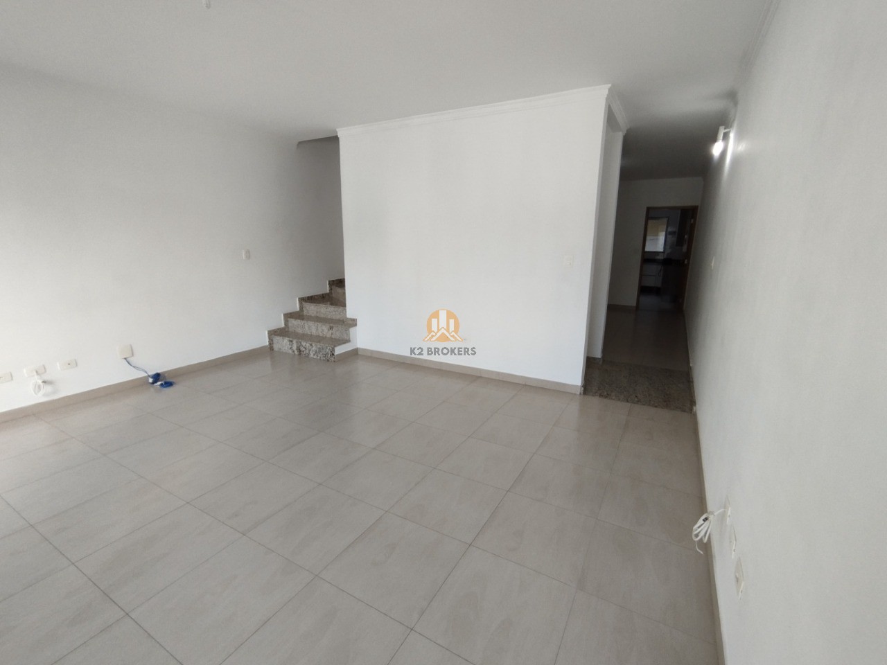 Casa à venda com 3 quartos, 200m² - Foto 4