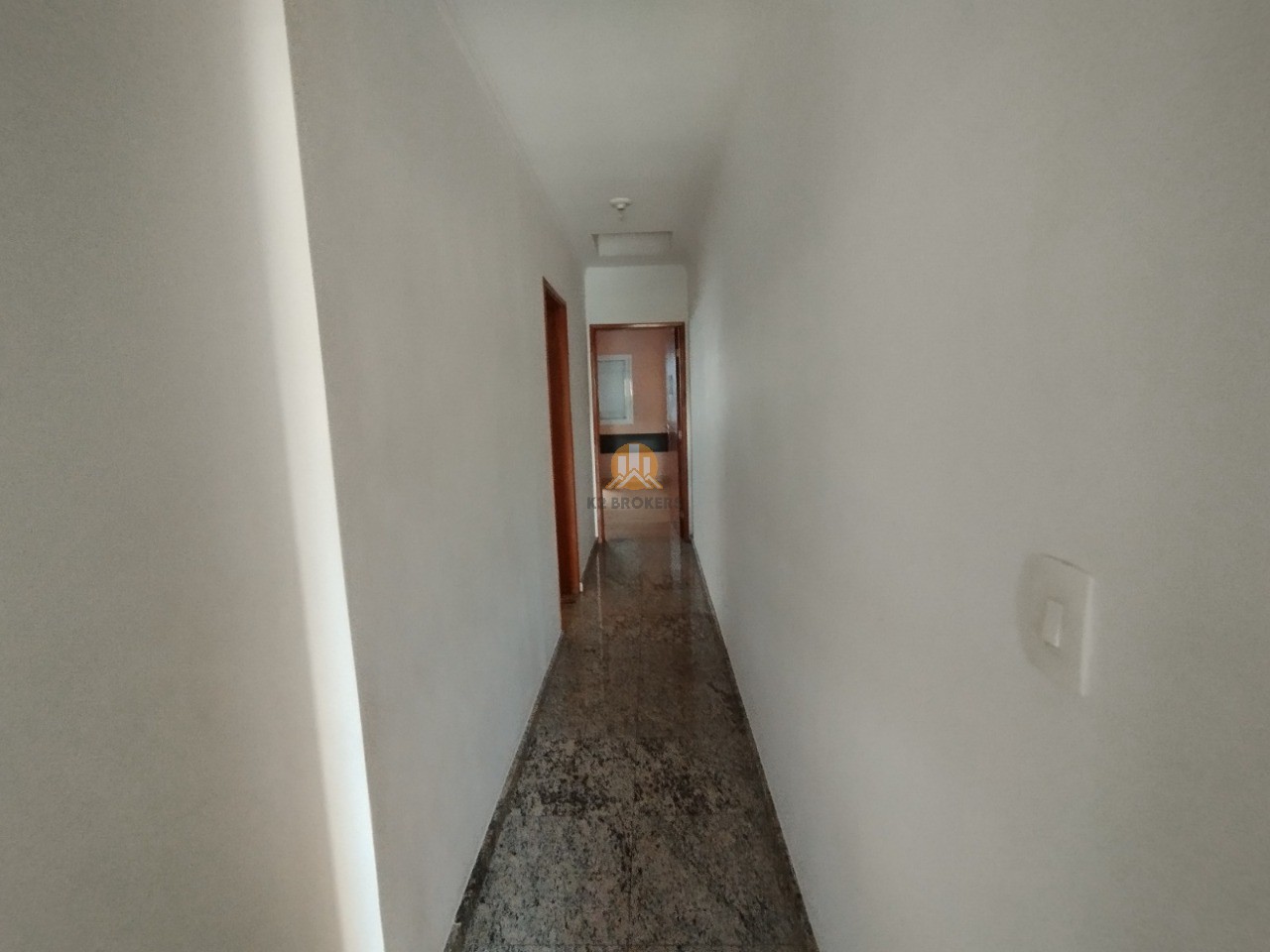 Casa à venda com 3 quartos, 200m² - Foto 20