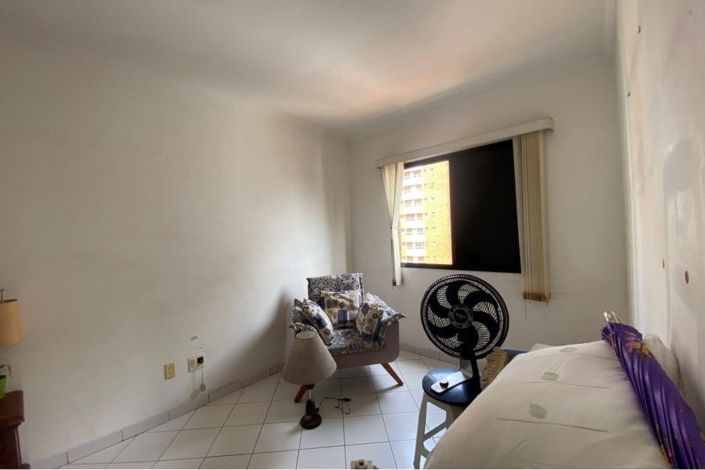 Apartamento à venda com 2 quartos, 98m² - Foto 2