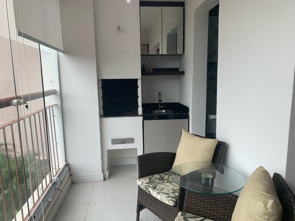 Apartamento à venda com 2 quartos, 67m² - Foto 17