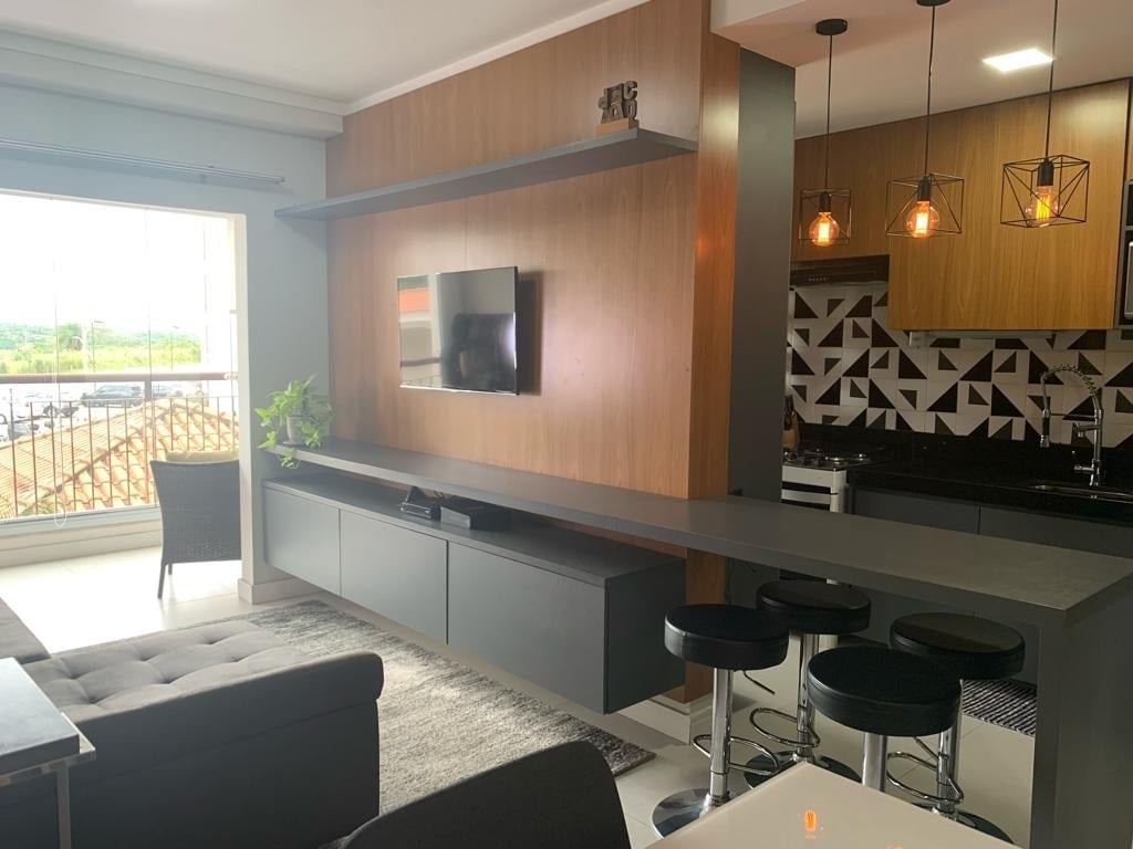 Apartamento à venda com 2 quartos, 67m² - Foto 1