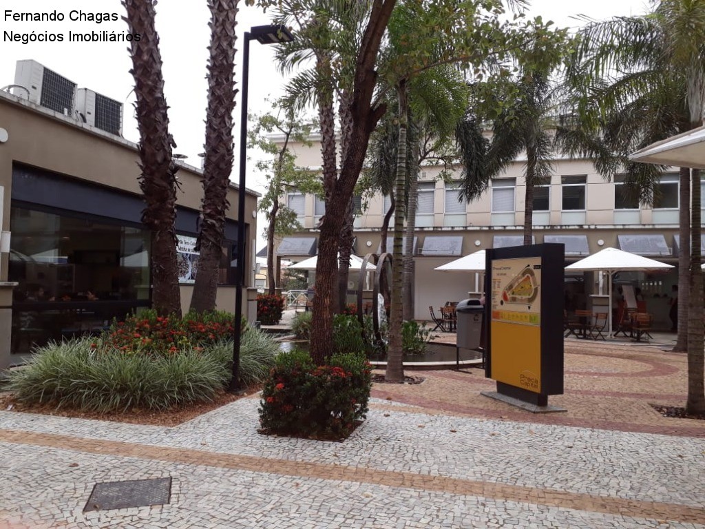 Oportunidade única: loja comercial à venda na praça de alime