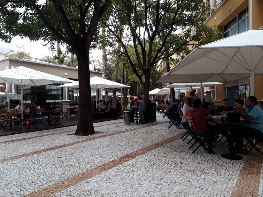 Oportunidade única: loja comercial à venda na praça de alime