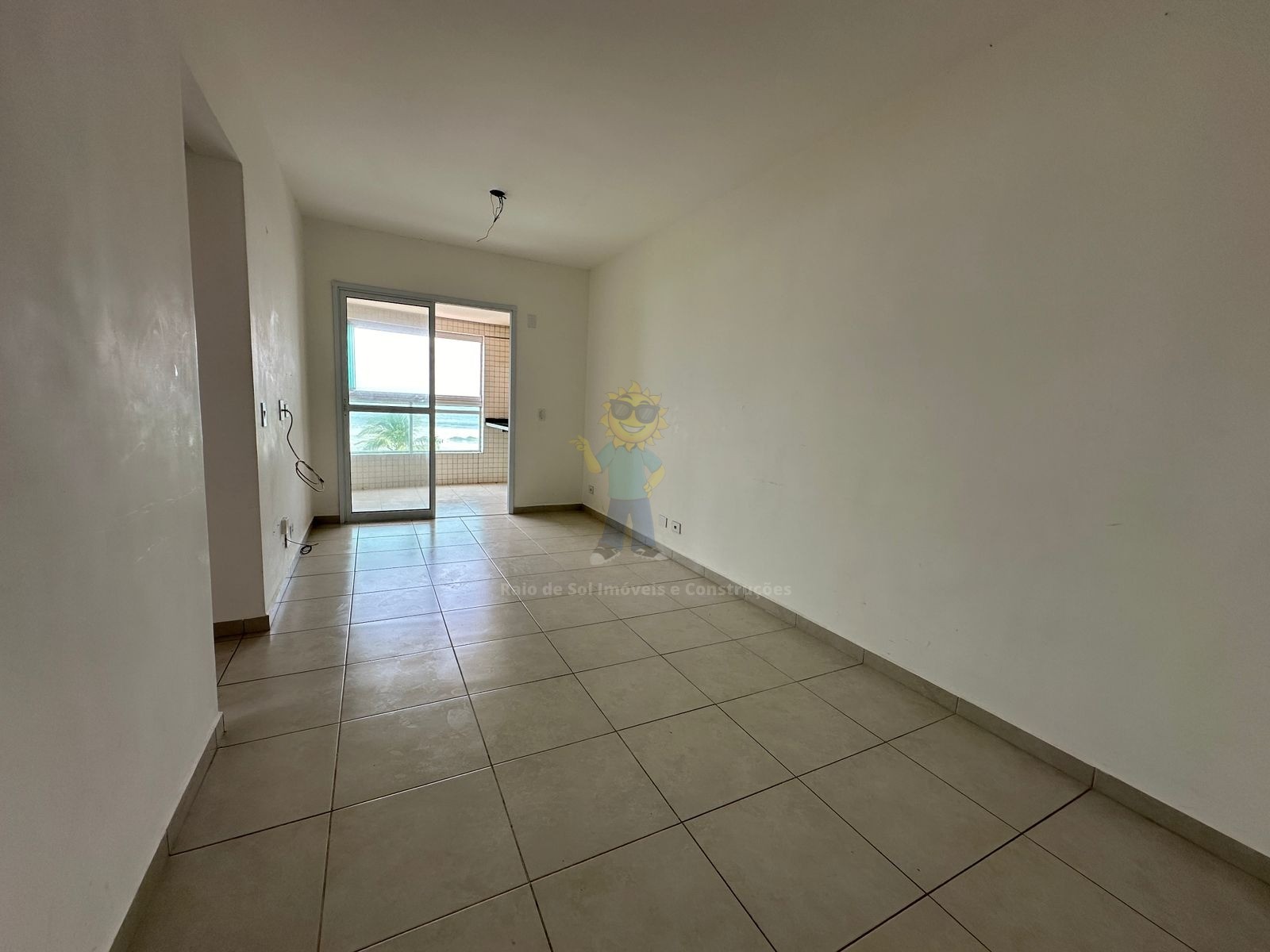 Apartamento à venda com 2 quartos, 65m² - Foto 4