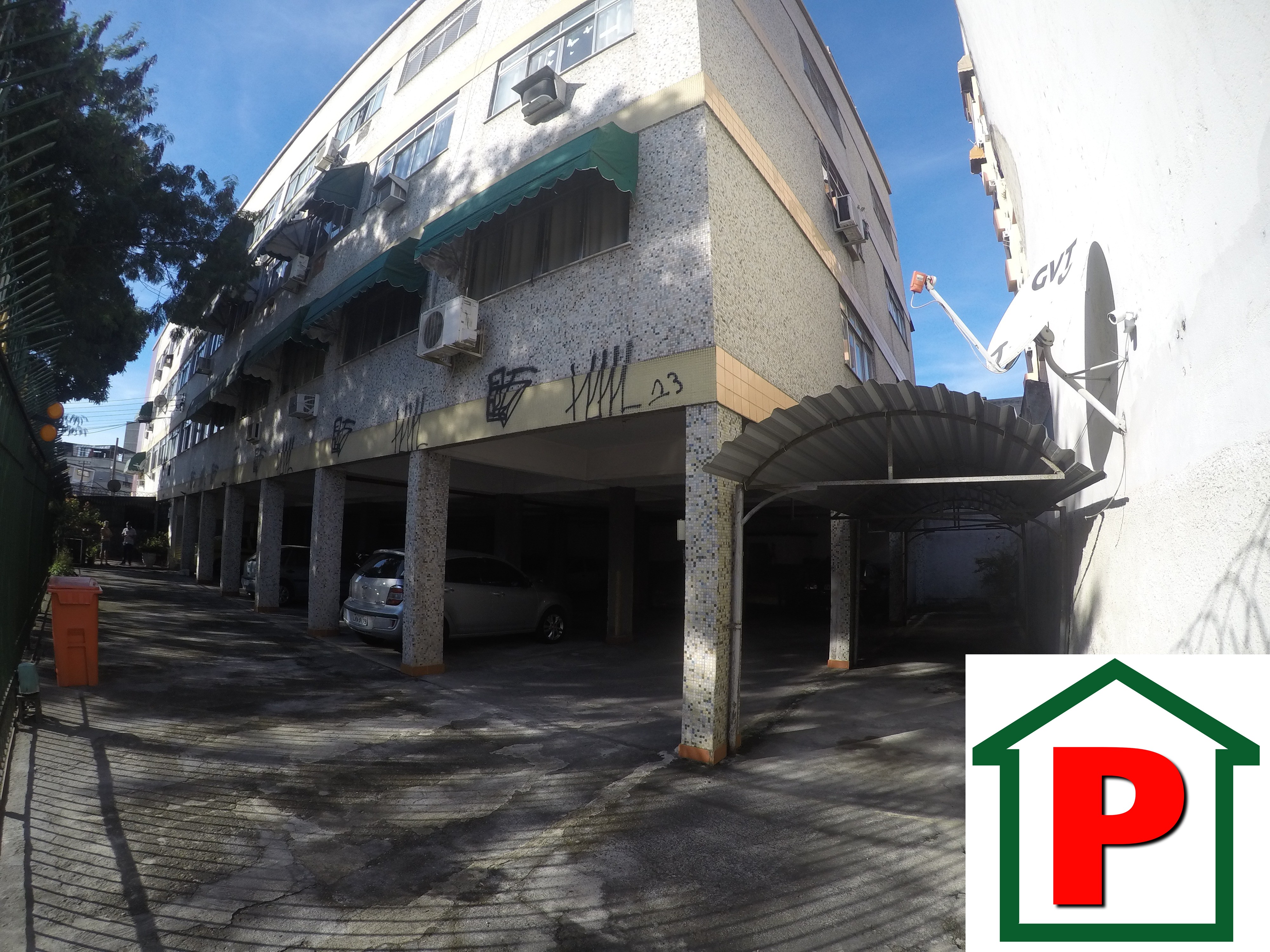 Apartamento à venda com 3 quartos, 82m² - Foto 3