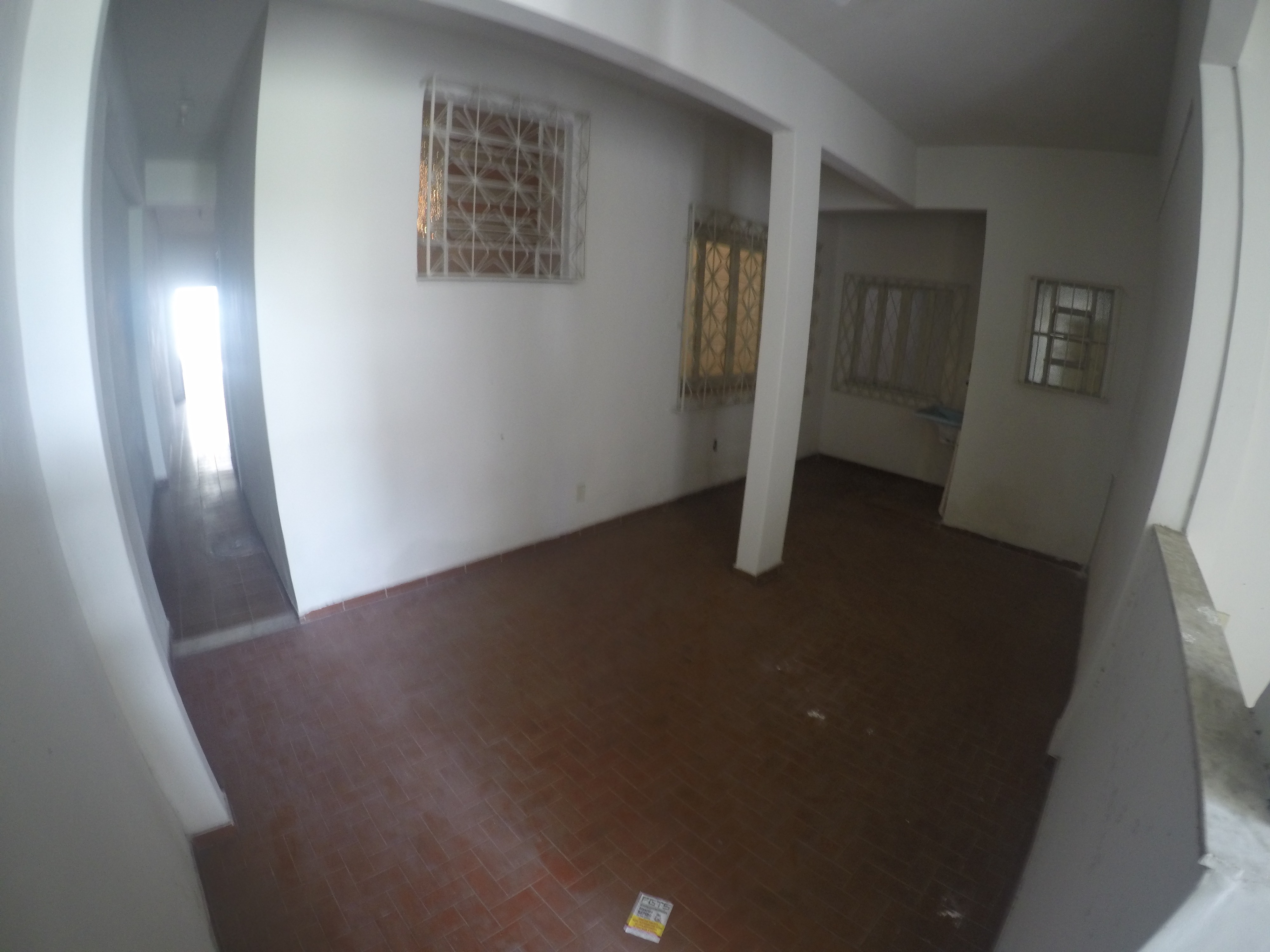 Casa à venda com 6 quartos, 800m² - Foto 3