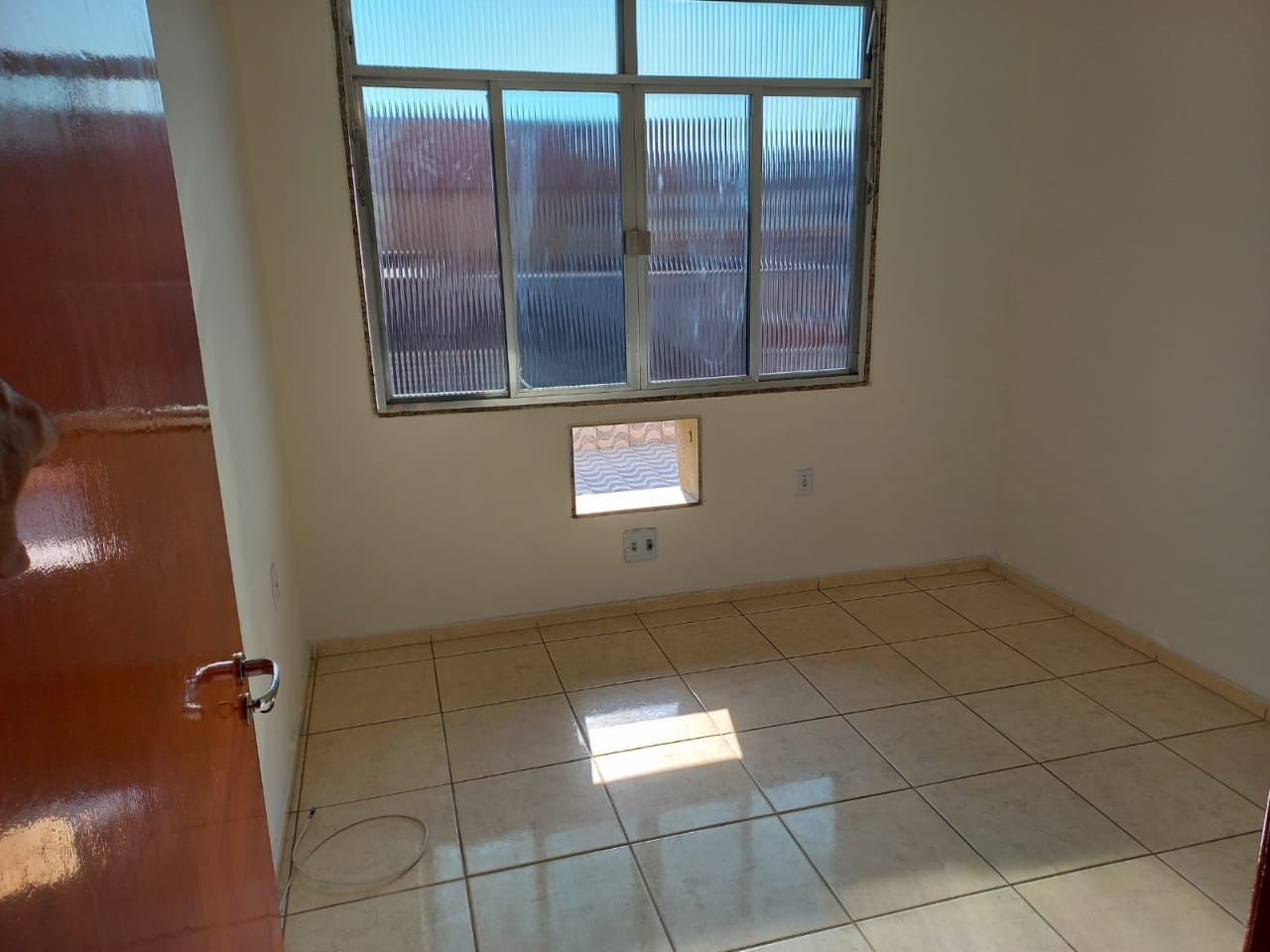 Casa à venda com 3 quartos, 200m² - Foto 11