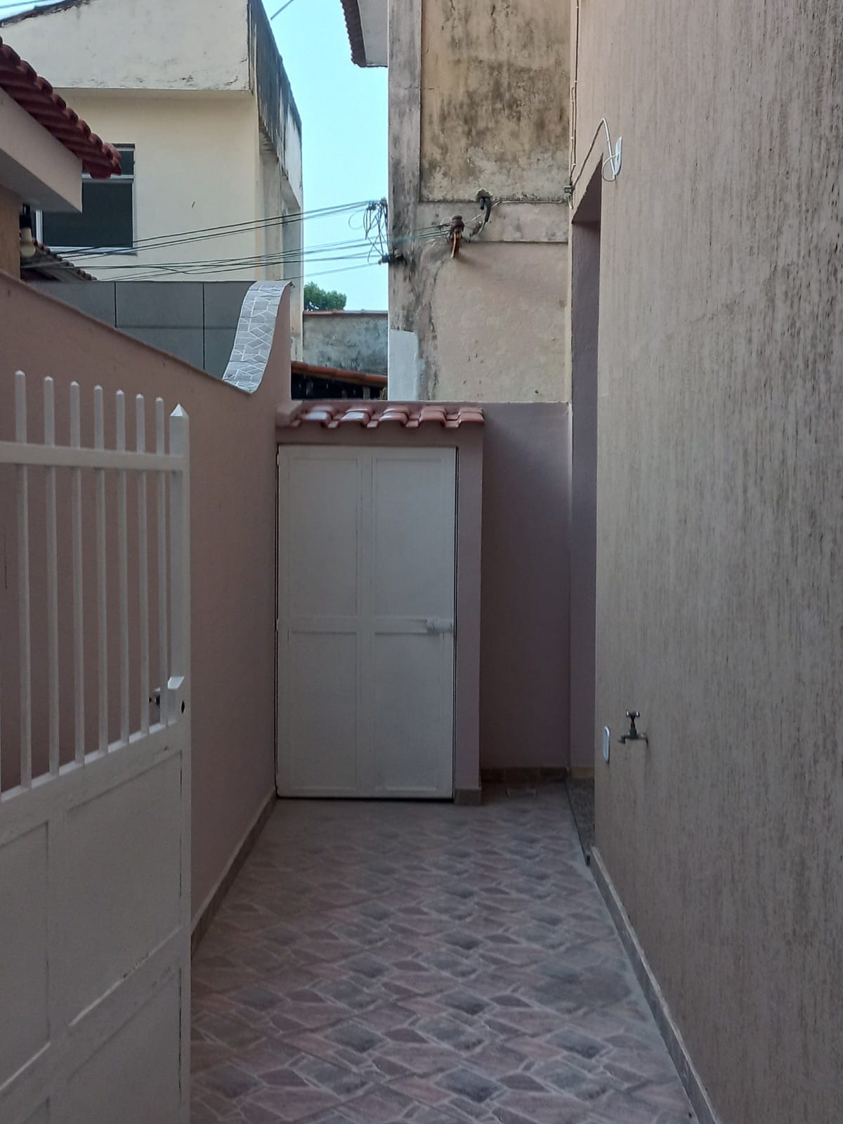 Casa à venda com 3 quartos, 200m² - Foto 3