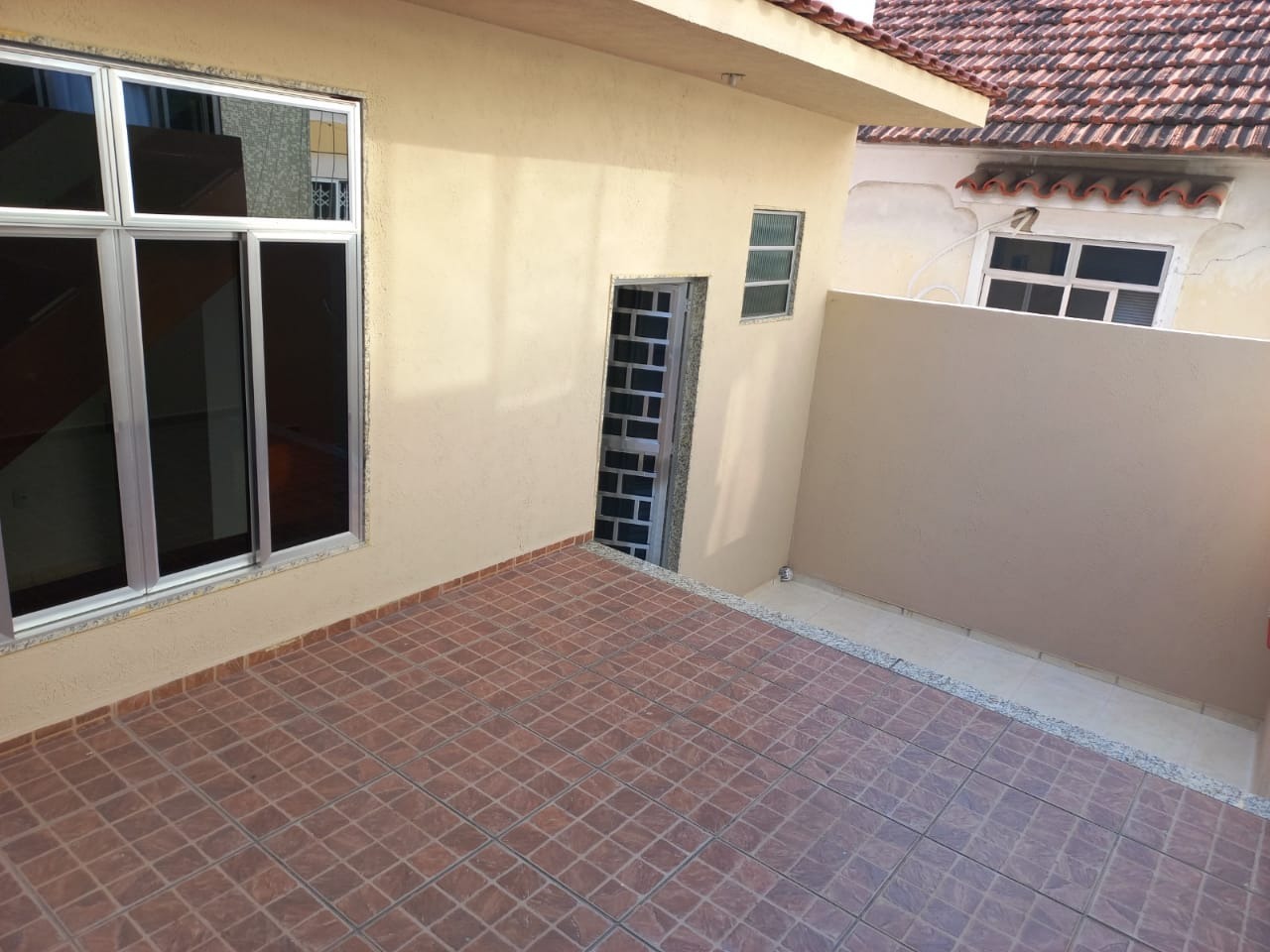 Casa à venda com 3 quartos, 200m² - Foto 12