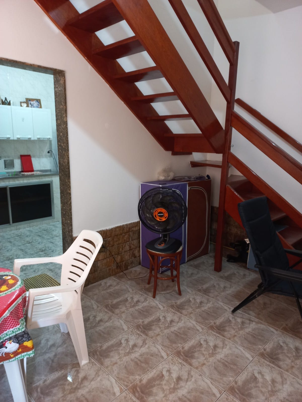 Casa à venda com 3 quartos, 200m² - Foto 15