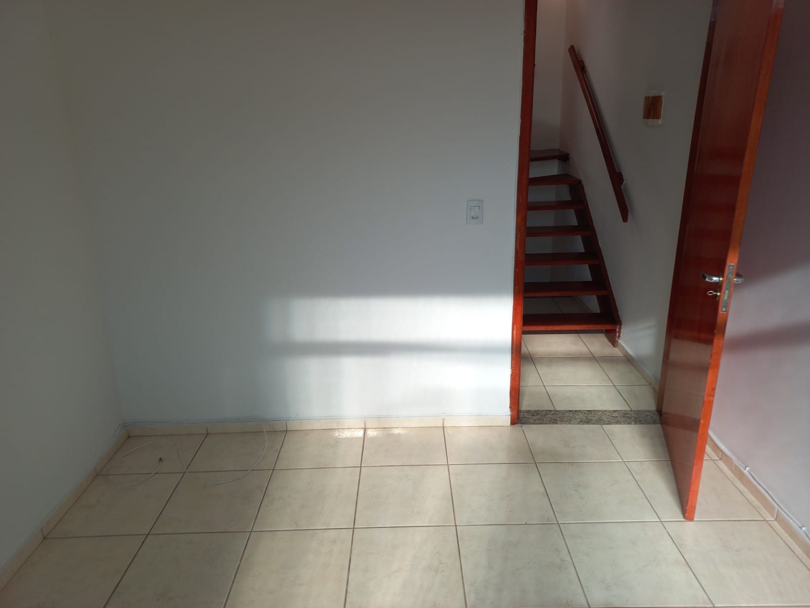 Casa à venda com 3 quartos, 200m² - Foto 9