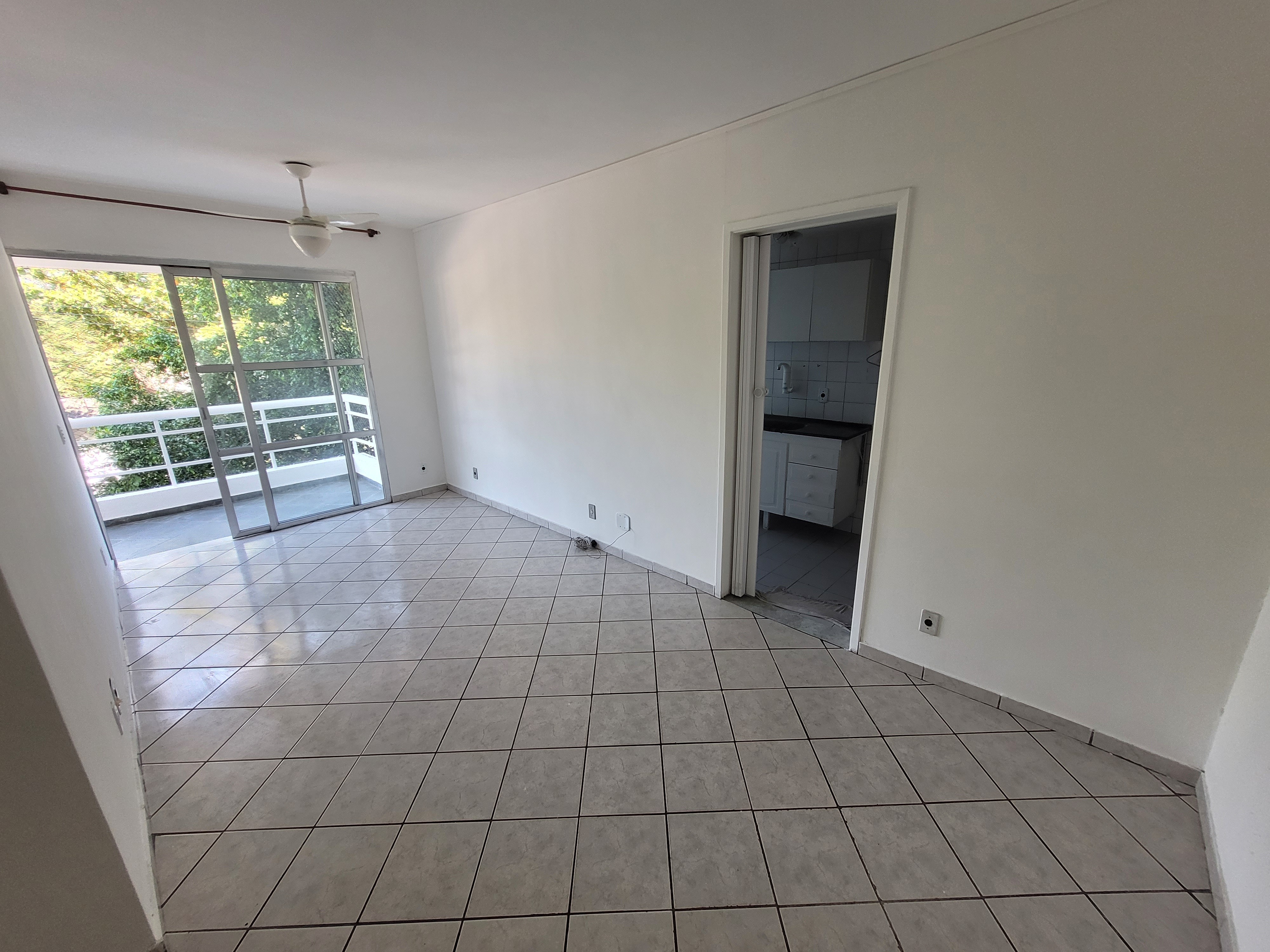 Apartamento à venda e aluguel com 2 quartos, 65m² - Foto 3