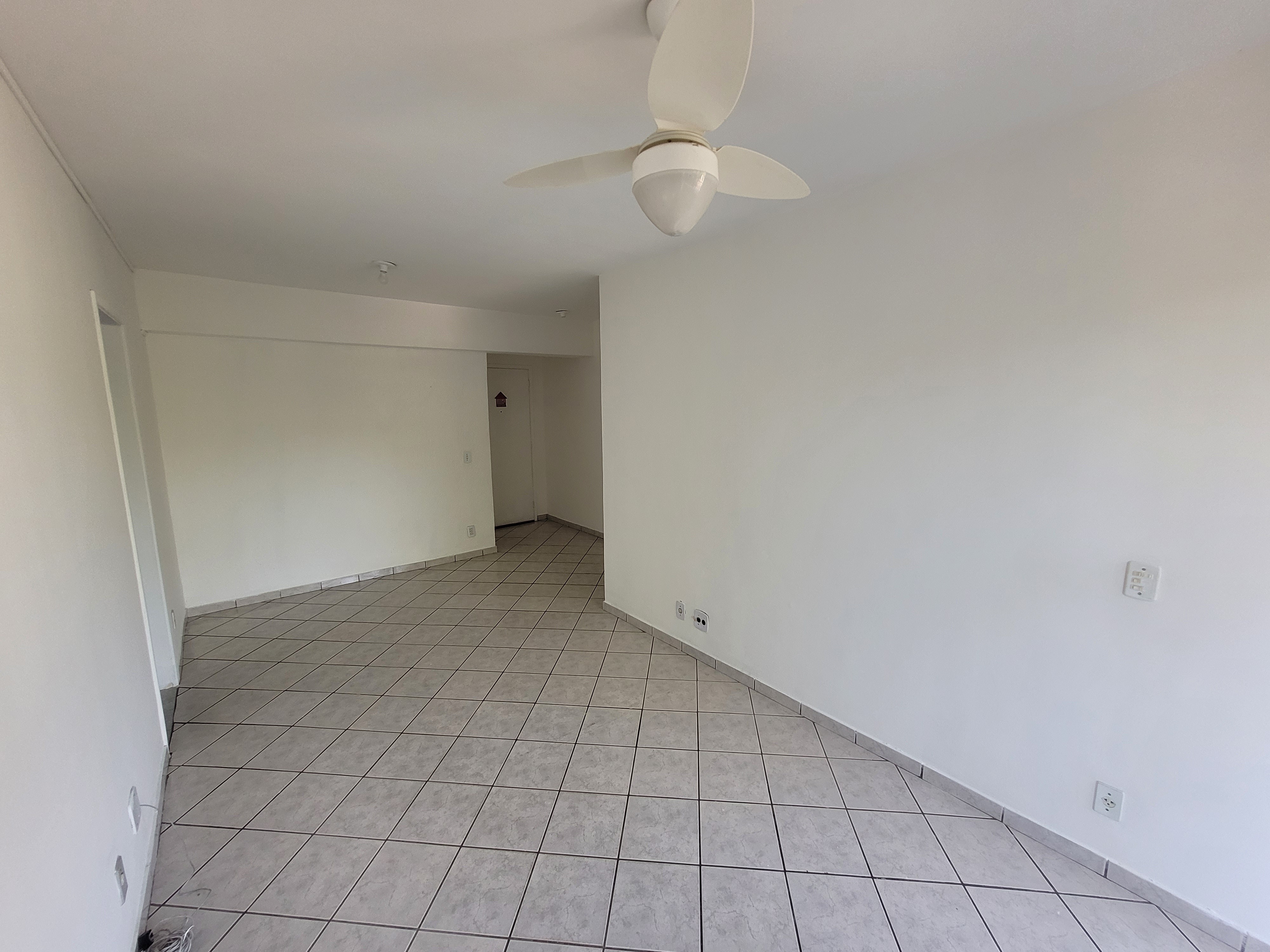 Apartamento à venda e aluguel com 2 quartos, 65m² - Foto 2