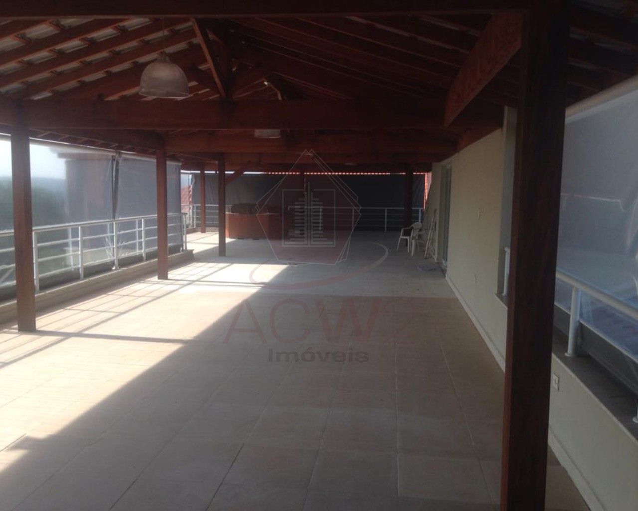 Chácara à venda com 4 quartos, 650m² - Foto 2