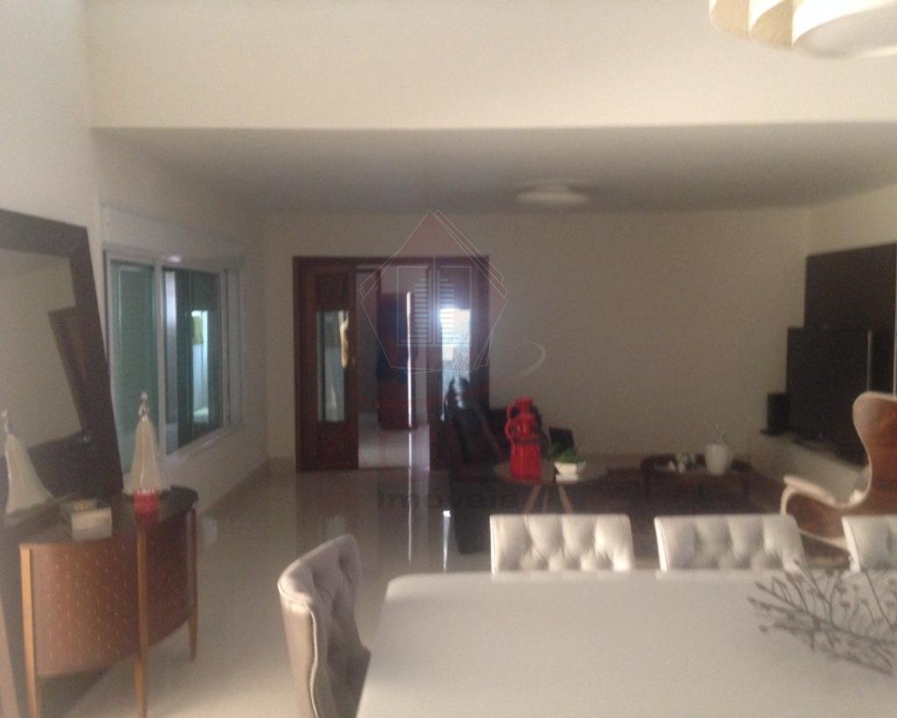 Chácara à venda com 4 quartos, 650m² - Foto 13