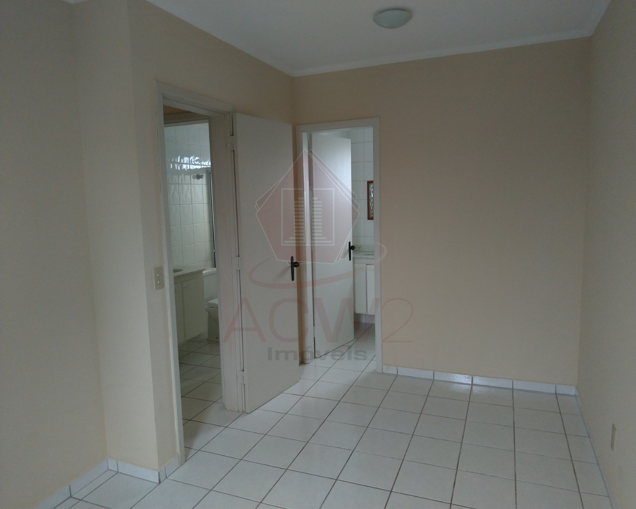 Apartamento para alugar com 2 quartos, 75m² - Foto 12