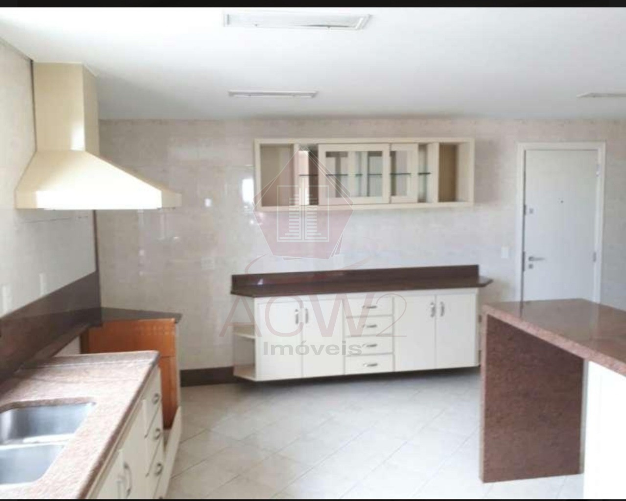 Apartamento à venda com 3 quartos, 255m² - Foto 12