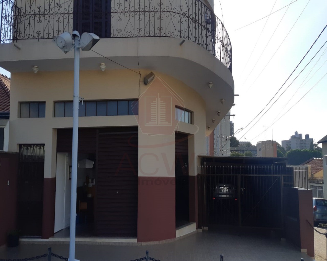 Prédio Inteiro à venda e aluguel com 3 quartos, 306m² - Foto 1