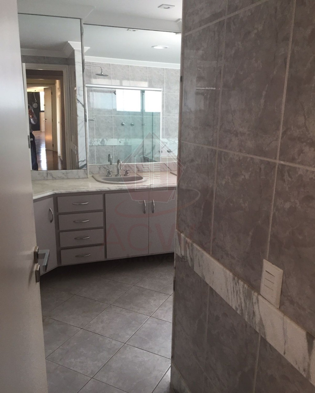 Apartamento à venda com 3 quartos, 255m² - Foto 27