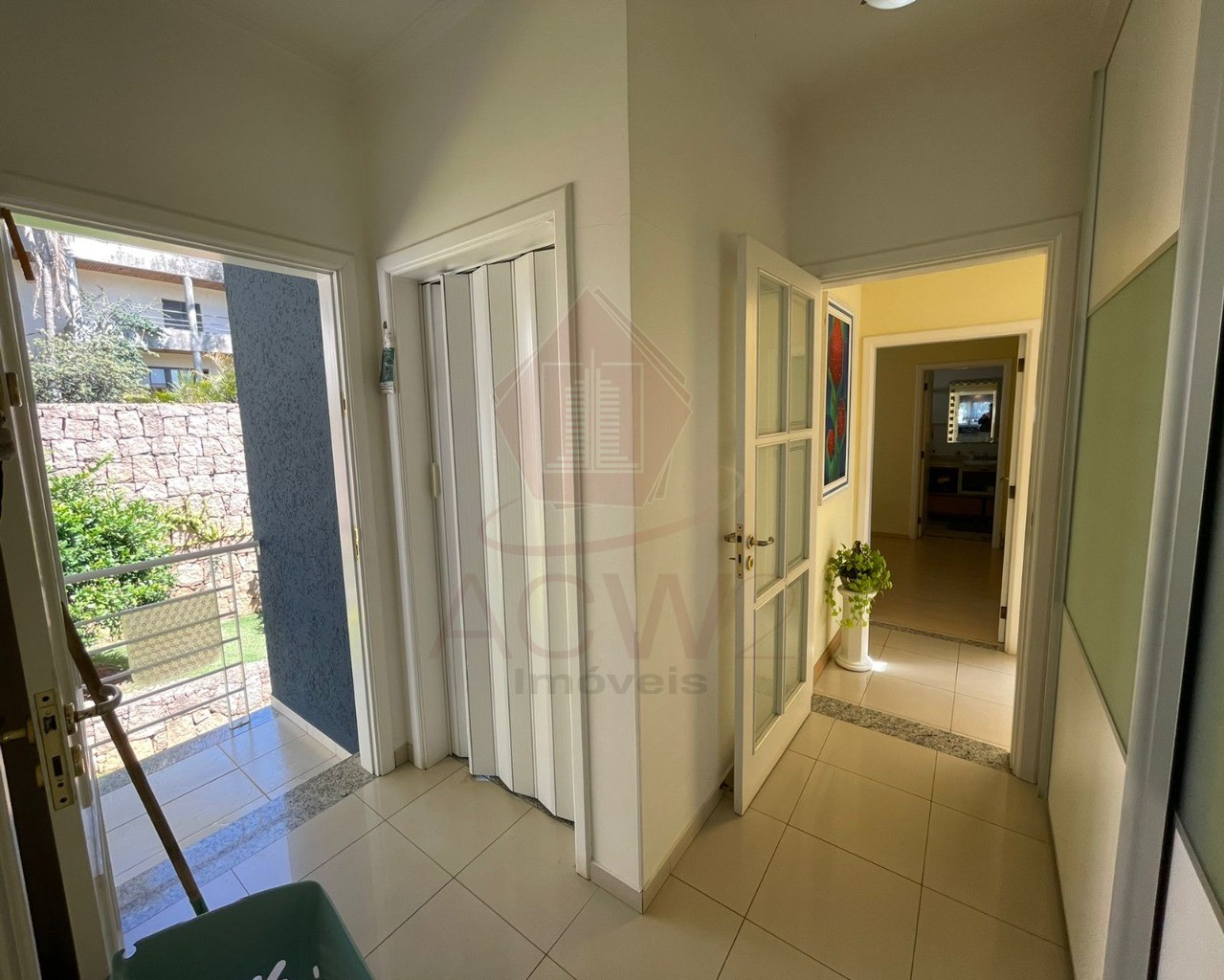 Casa à venda com 5 quartos, 2014m² - Foto 14