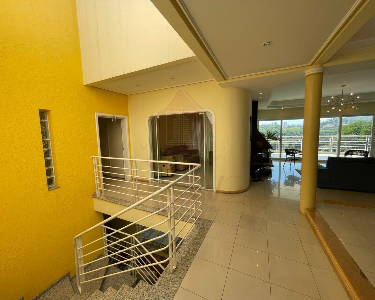 Casa à venda com 5 quartos, 2014m² - Foto 15