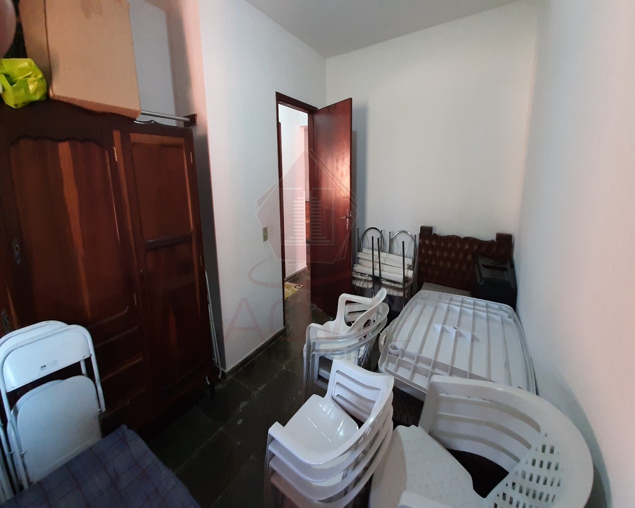 Chácara à venda com 2 quartos, 1764m² - Foto 16