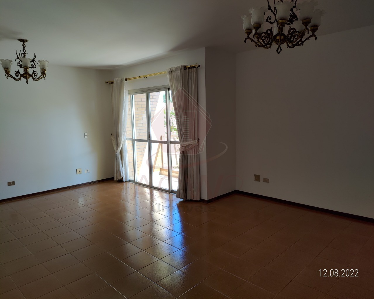 Apartamento à venda com 3 quartos, 184m² - Foto 12