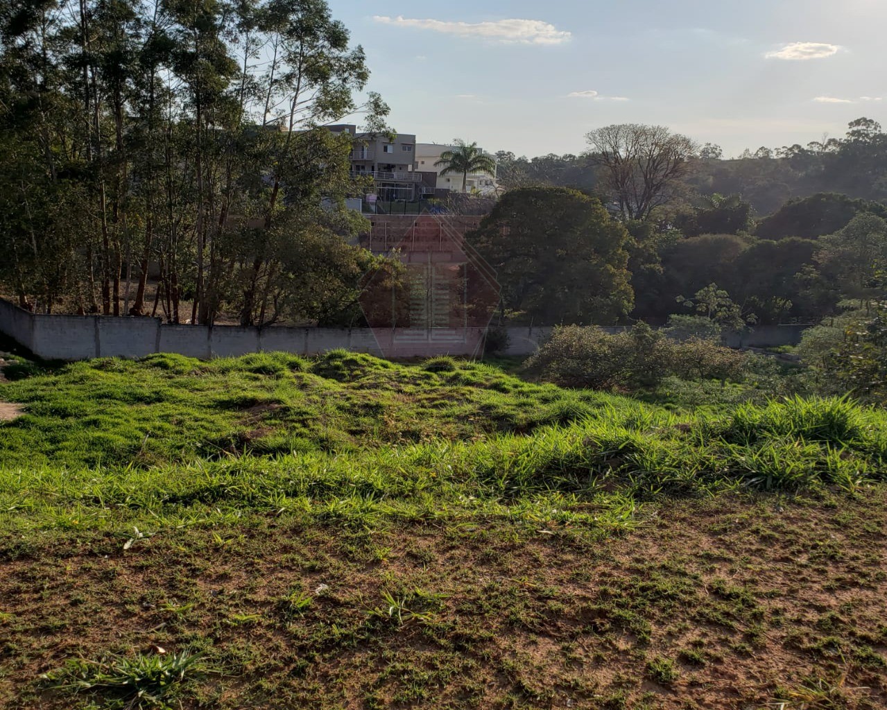 Terreno à venda, 1000m² - Foto 2