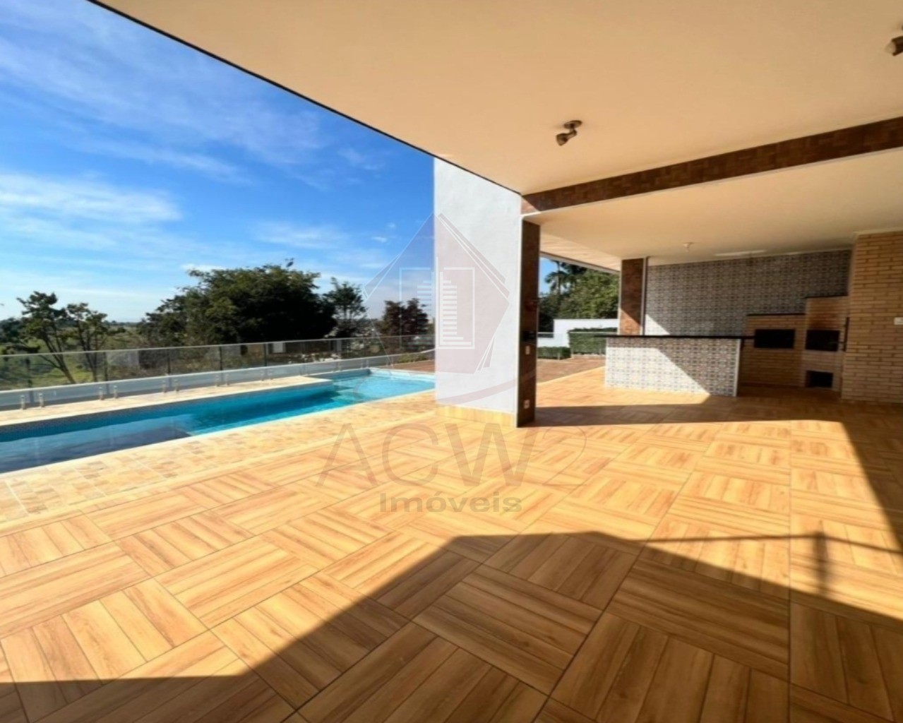 Casa à venda com 6 quartos, 1000m² - Foto 11