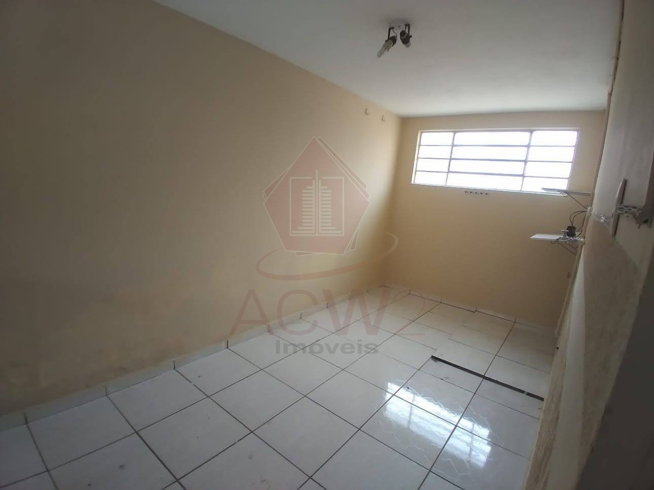 Casa à venda com 1 quarto, 109m² - Foto 10