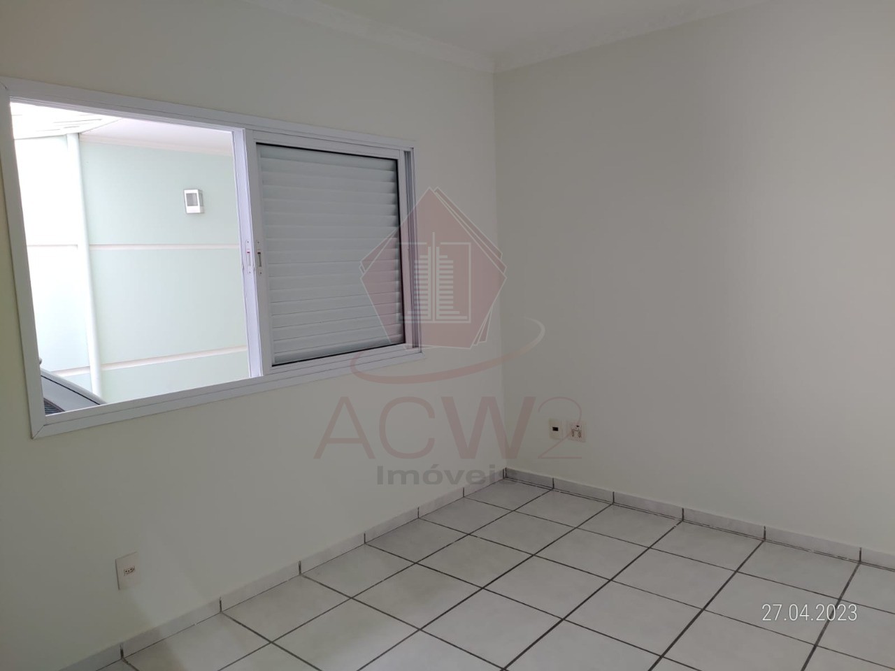 Casa à venda com 2 quartos, 150m² - Foto 9