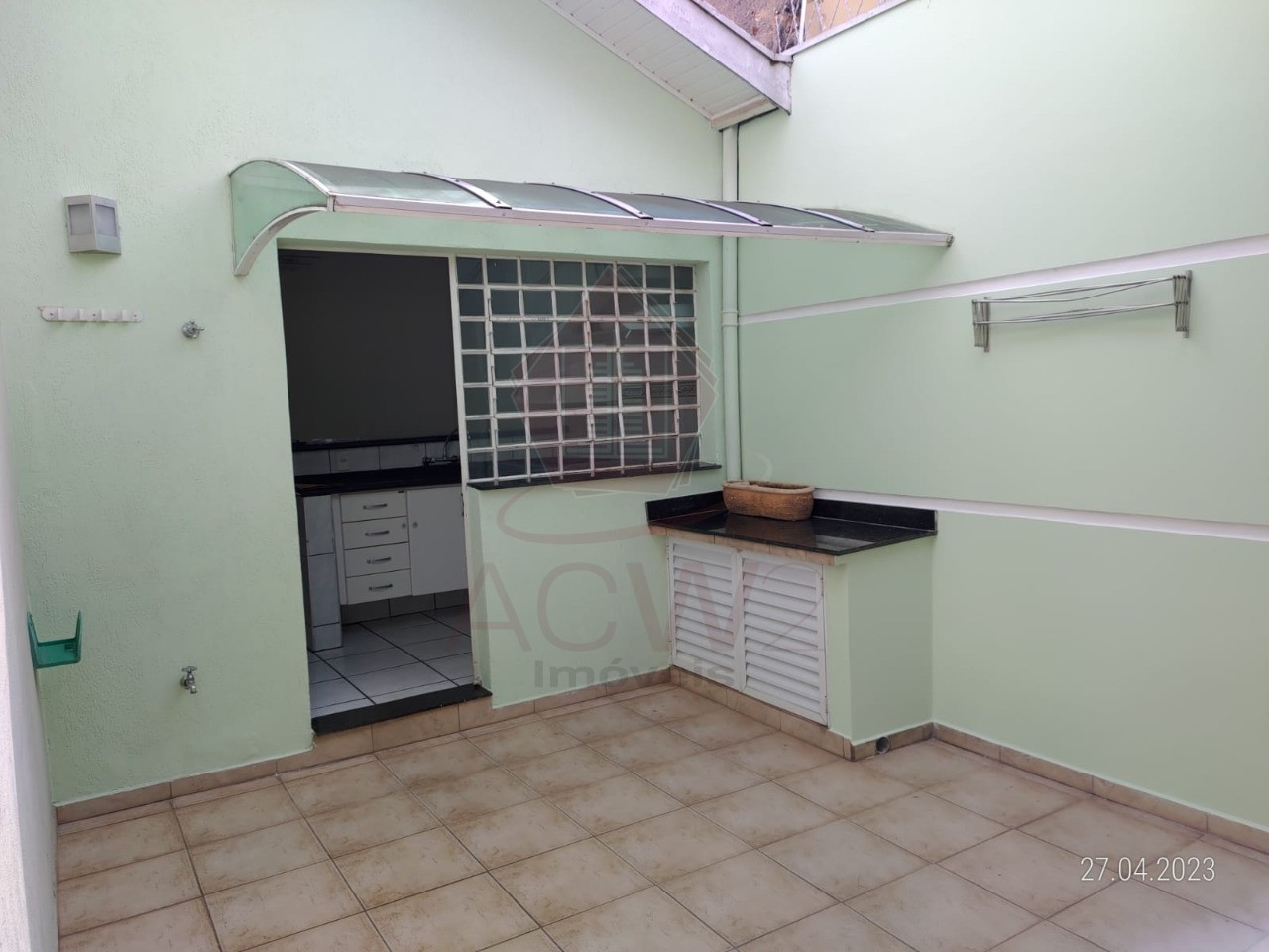 Casa à venda com 2 quartos, 150m² - Foto 13