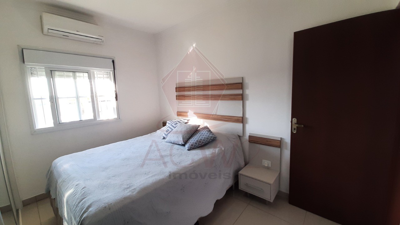 Casa à venda com 4 quartos, 1082m² - Foto 11