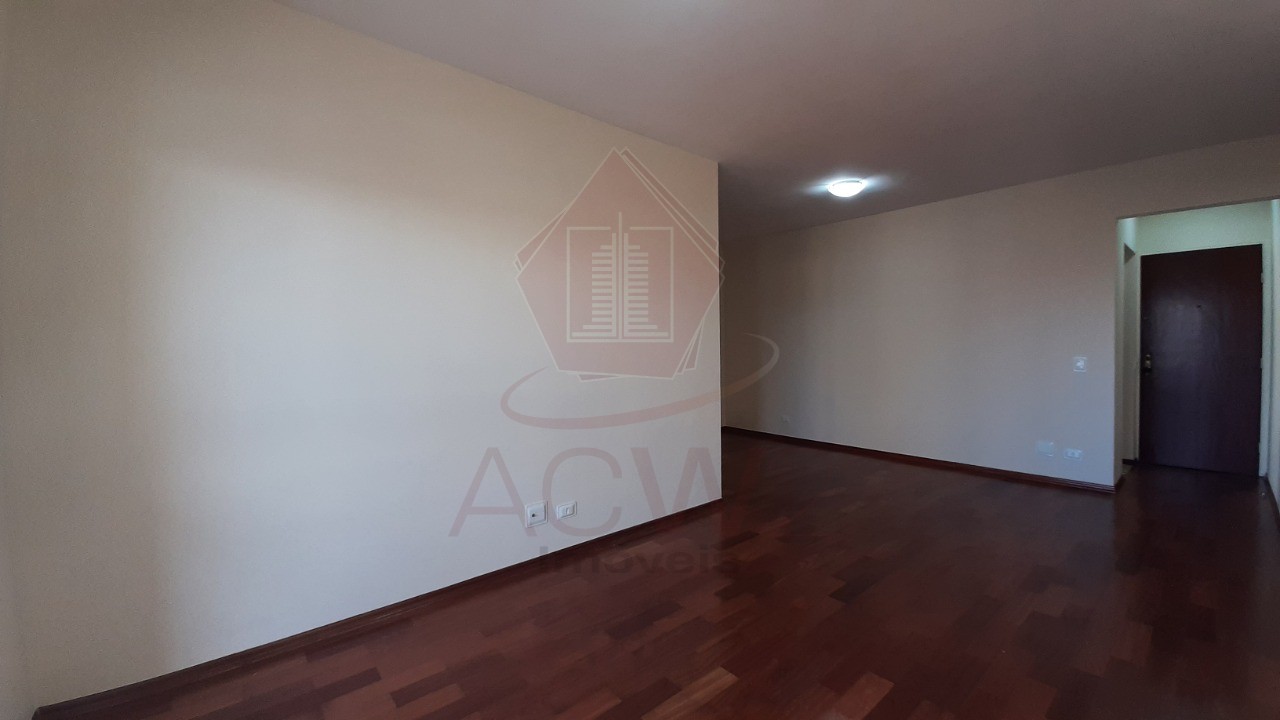 Apartamento à venda com 2 quartos, 78m² - Foto 4