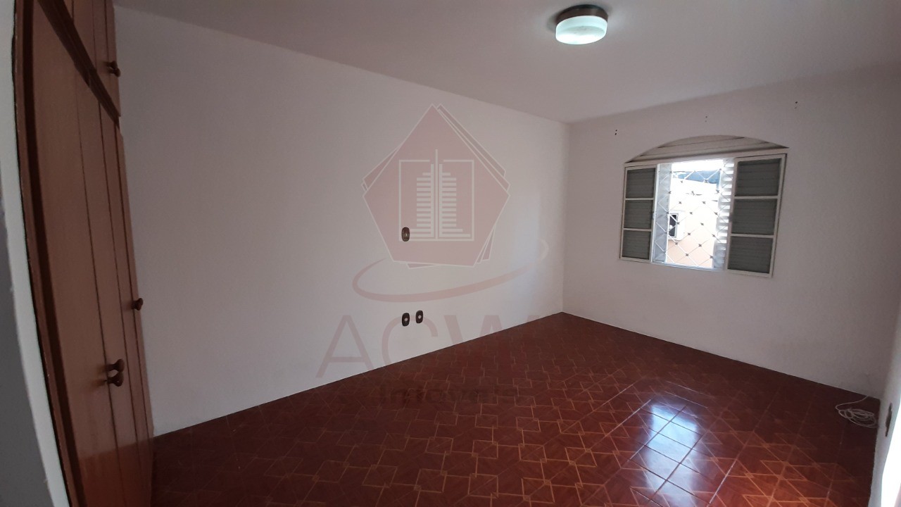 Casa à venda com 3 quartos, 258m² - Foto 15