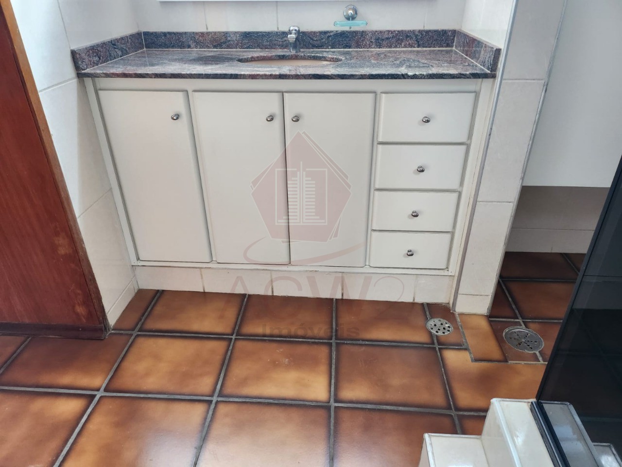 Prédio Inteiro à venda com 3 quartos, 250m² - Foto 12