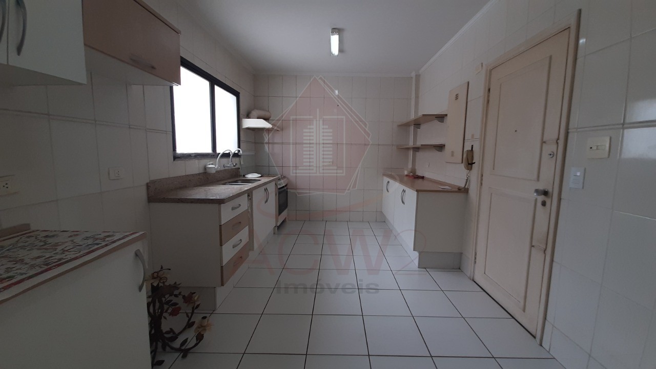 Apartamento à venda com 3 quartos, 187m² - Foto 13