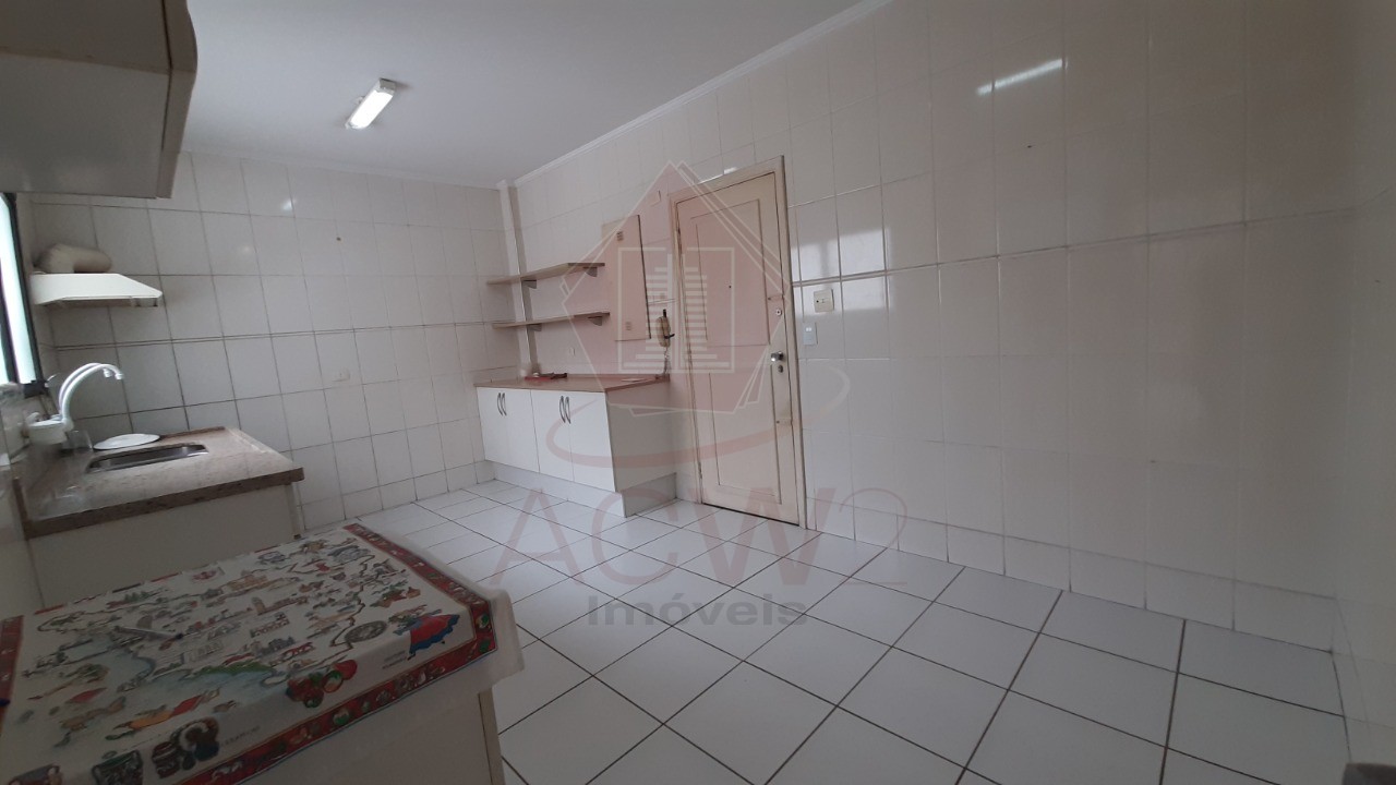 Apartamento à venda com 3 quartos, 187m² - Foto 12