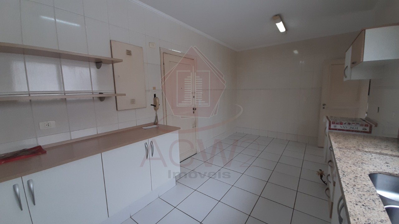 Apartamento à venda com 3 quartos, 187m² - Foto 15