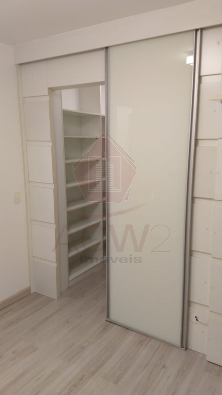 Apartamento à venda com 2 quartos, 85m² - Foto 18