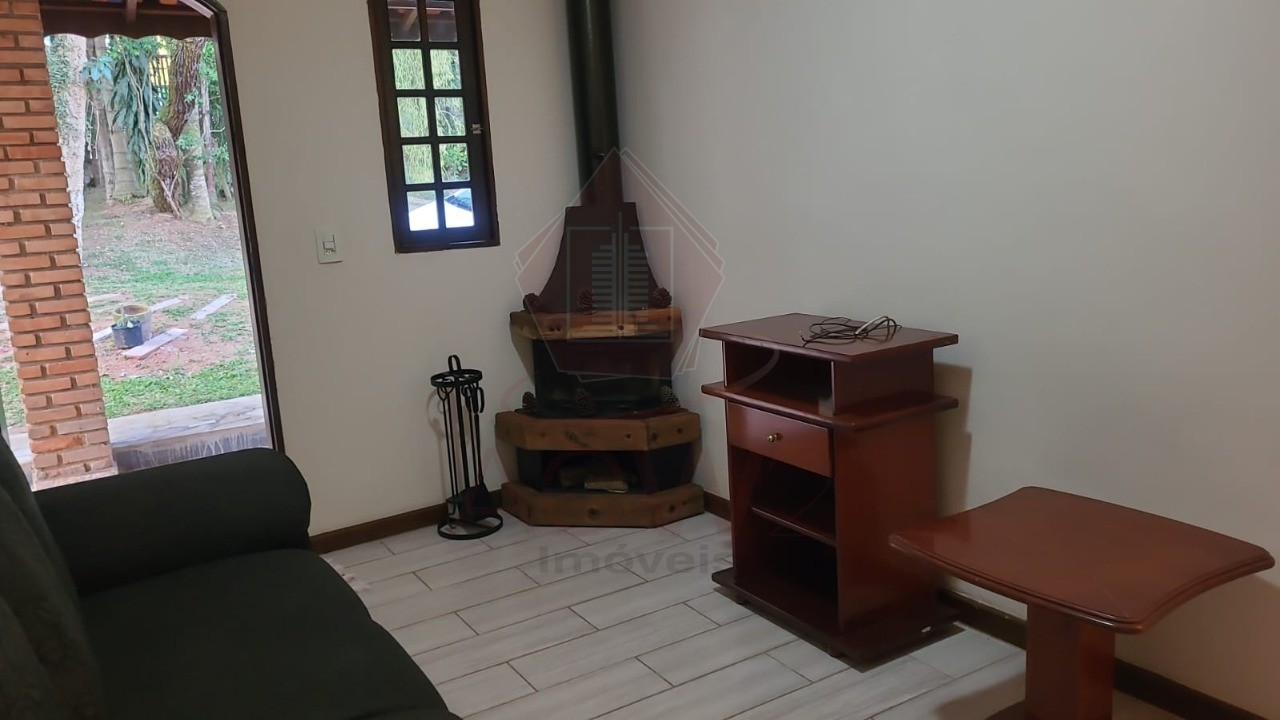 Chácara à venda com 2 quartos, 1600m² - Foto 5