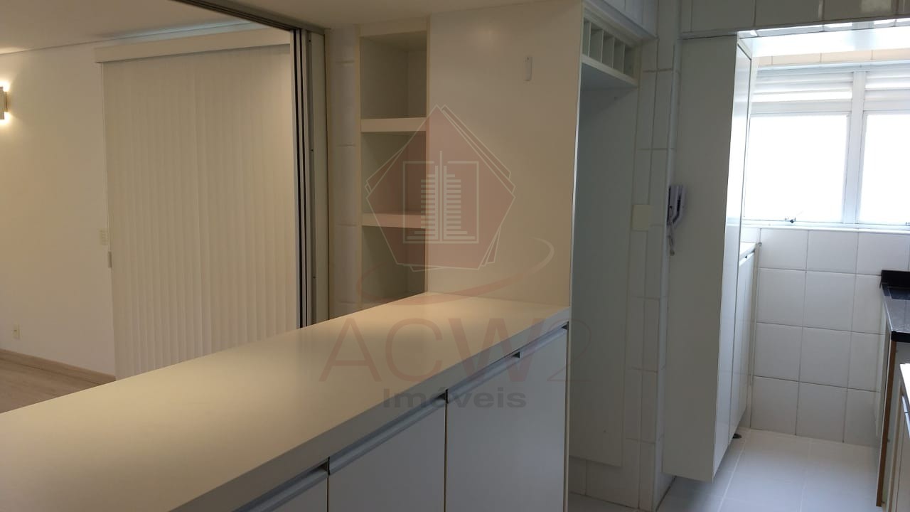 Apartamento à venda com 2 quartos, 85m² - Foto 5