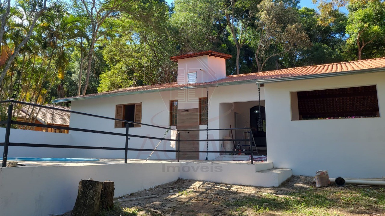 Chácara à venda com 2 quartos, 1600m² - Foto 2