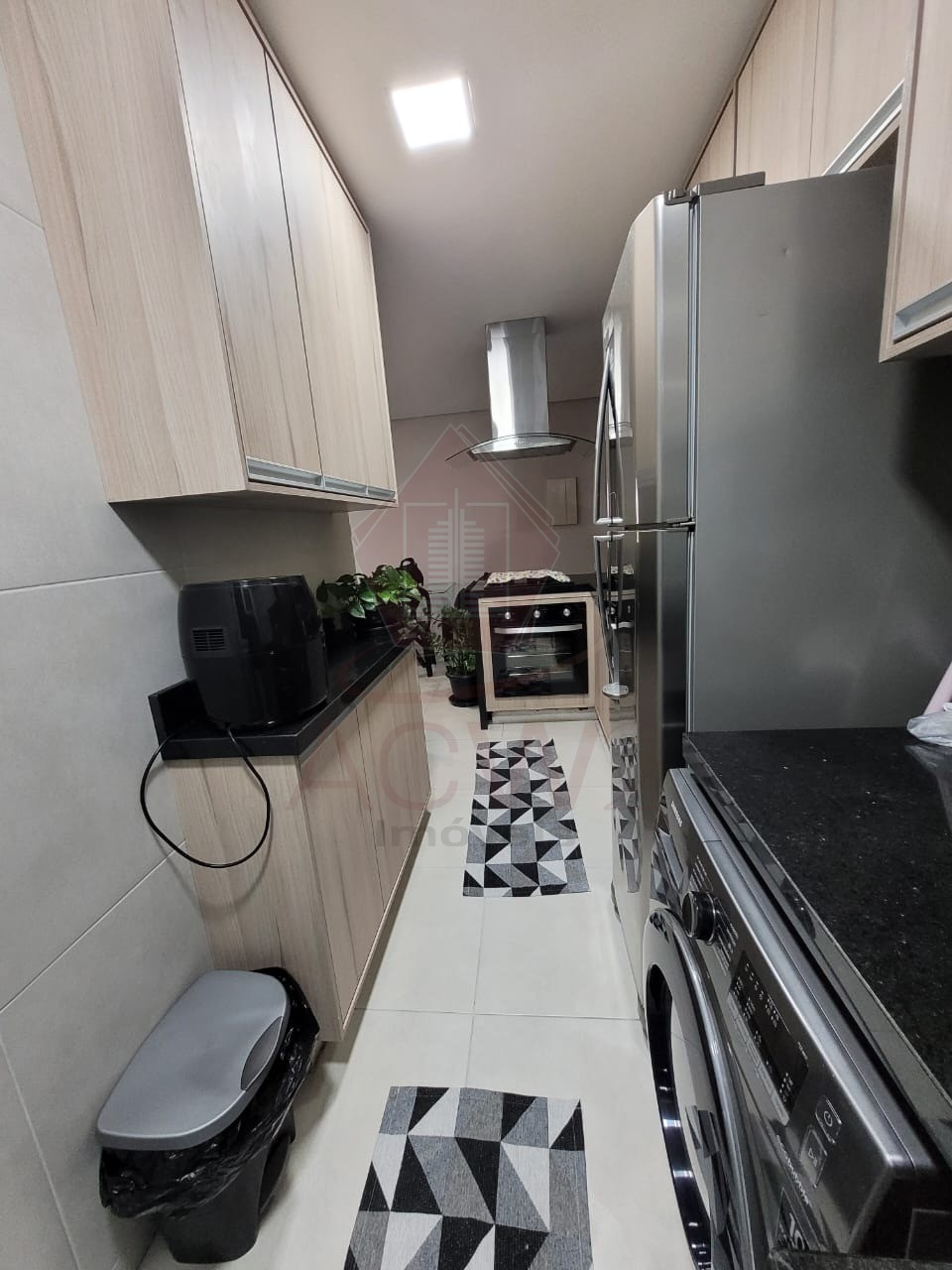 Apartamento à venda com 2 quartos, 51m² - Foto 4