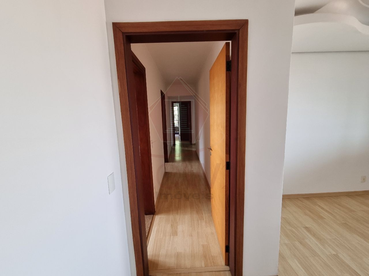 Apartamento à venda com 3 quartos, 135m² - Foto 17