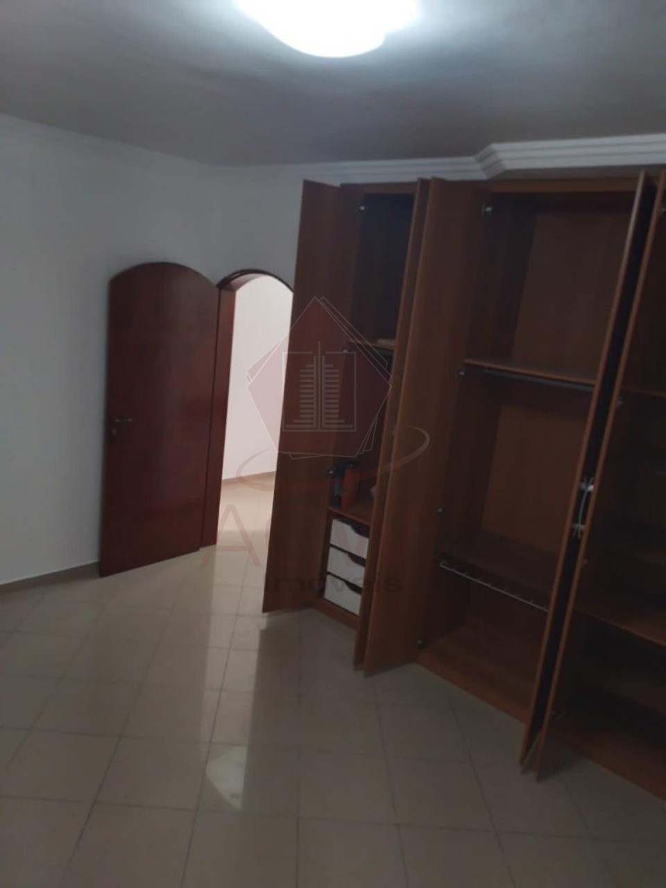 Casa à venda com 4 quartos, 320m² - Foto 23