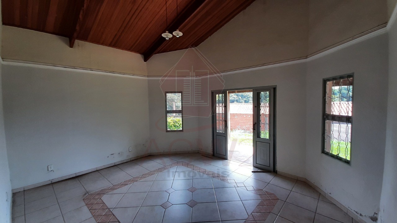 Chácara à venda com 3 quartos, 952m² - Foto 8