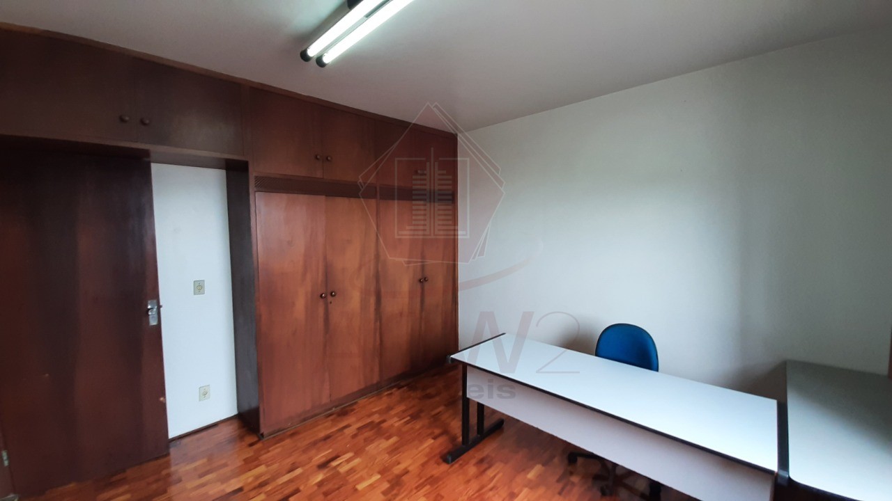 Prédio Inteiro para alugar com 3 quartos, 436m² - Foto 17