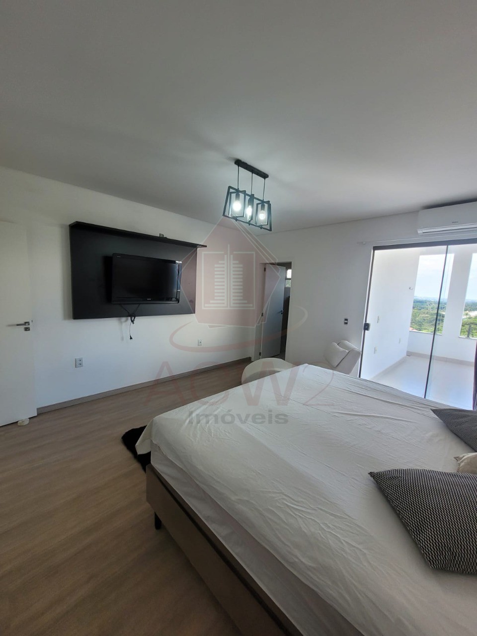 Casa à venda com 3 quartos, 235m² - Foto 18